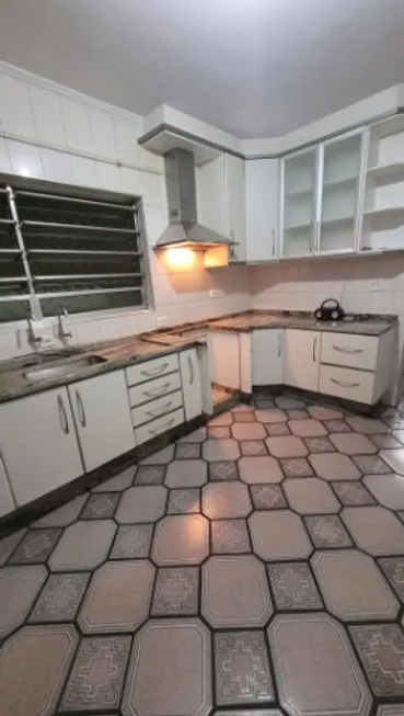 Foto 1 de Casa com 3 Quartos à venda, 130m² em Vila Carrão, São Paulo