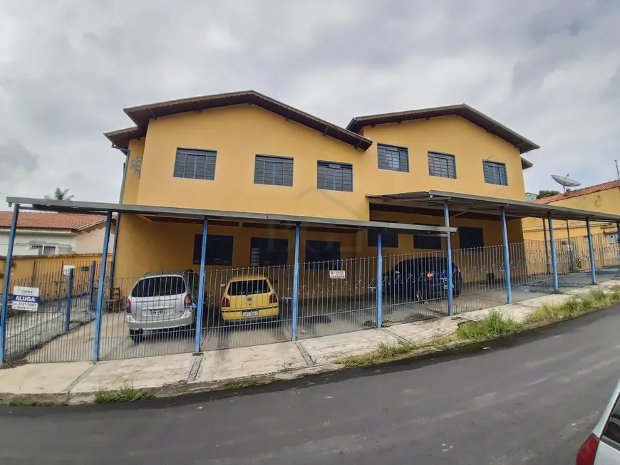 Foto 1 de Casa com 1 Quarto para alugar, 40m² em Chácara Alvorada, Poços de Caldas