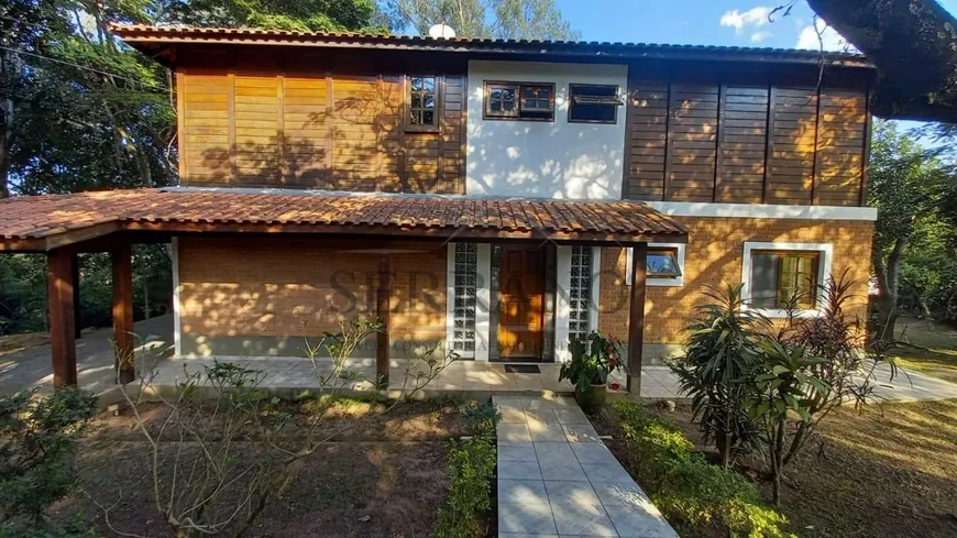 Foto 1 de Fazenda/Sítio com 3 Quartos à venda, 372m² em BAIRRO PINHEIRINHO, Vinhedo