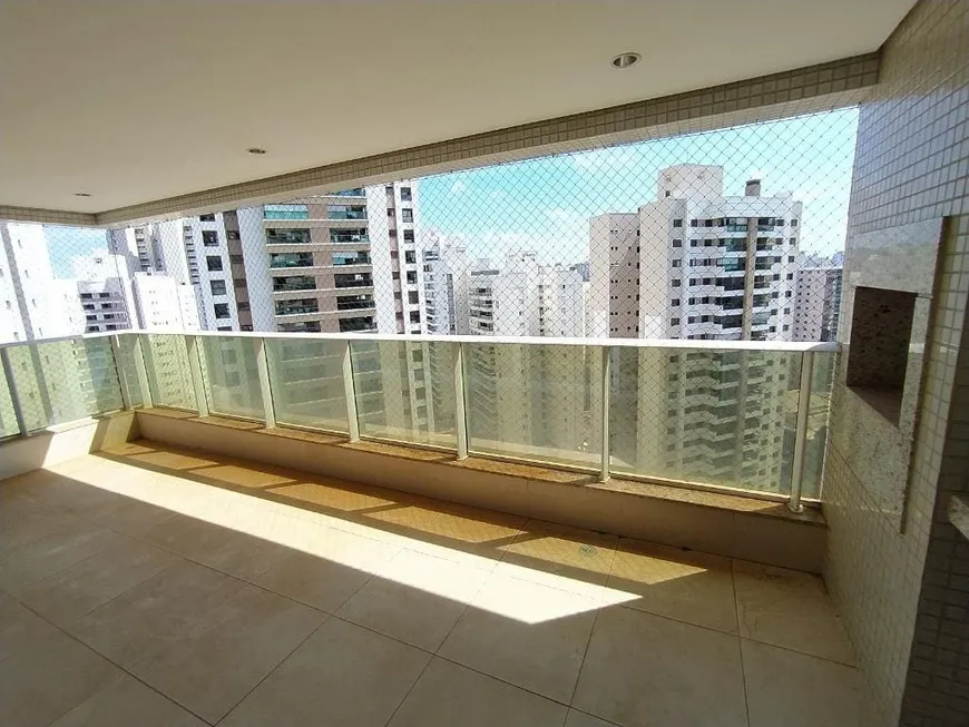 Foto 1 de Apartamento com 3 Quartos para alugar, 200m² em Gleba Fazenda Palhano, Londrina