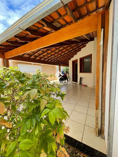 Foto 1 de Casa com 3 Quartos à venda, 10m² em São José, Montes Claros