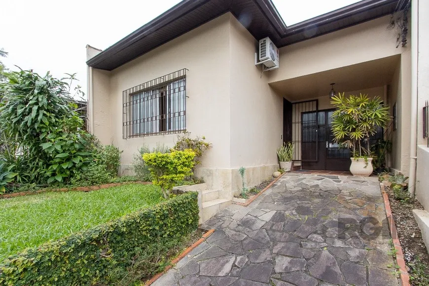 Foto 1 de Casa com 3 Quartos à venda, 119m² em Tristeza, Porto Alegre