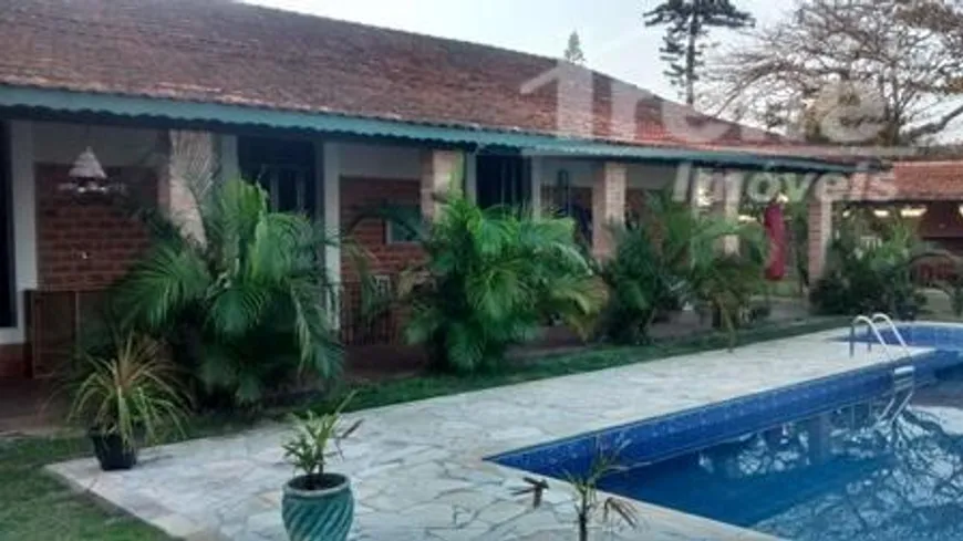 Foto 1 de Casa com 8 Quartos à venda, 260m² em Vila Suarao, Itanhaém