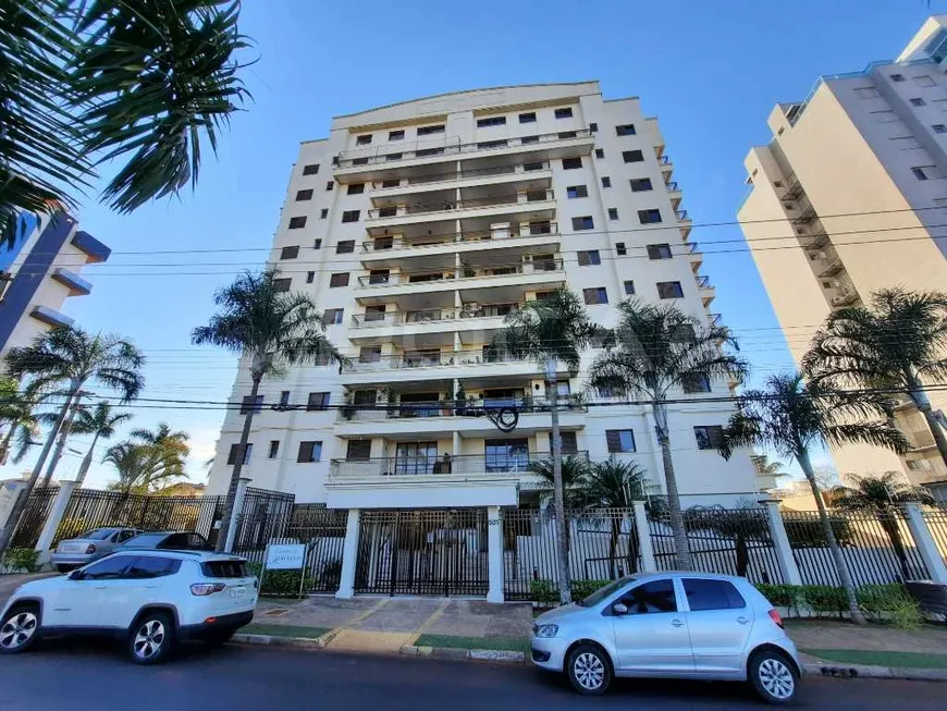 Foto 1 de Apartamento com 4 Quartos para venda ou aluguel, 167m² em Parque Faber Castell I, São Carlos