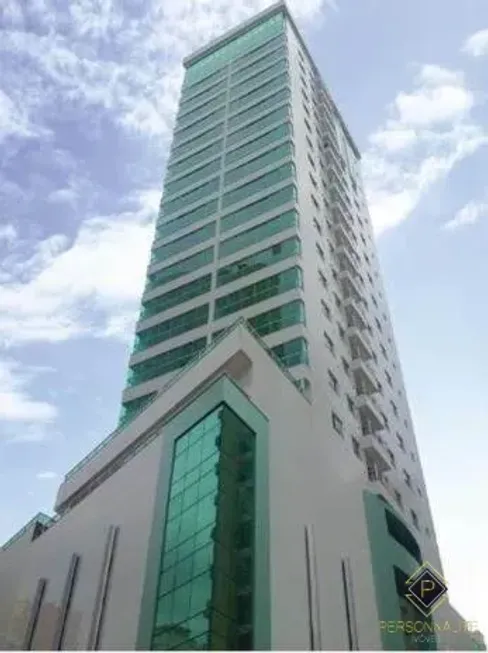 Foto 1 de à venda, 303m² em Pioneiros, Balneário Camboriú