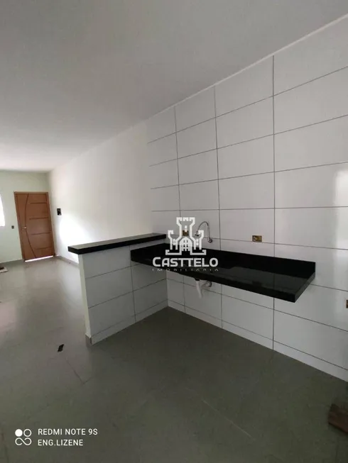 Foto 1 de Casa com 2 Quartos à venda, 85m² em Jardim Strass, Londrina