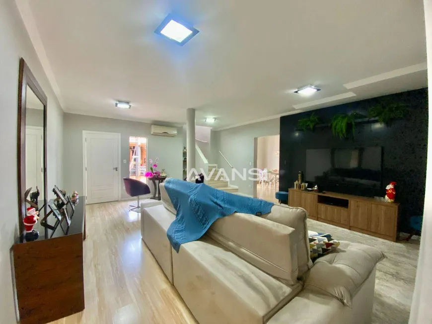 Foto 1 de Sobrado com 3 Quartos à venda, 265m² em Residencial Boa Vista, Americana