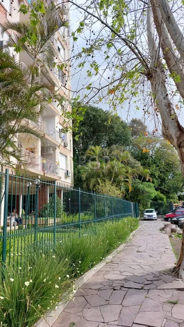Foto 1 de Apartamento com 3 Quartos à venda, 85m² em Vila Assunção, Porto Alegre