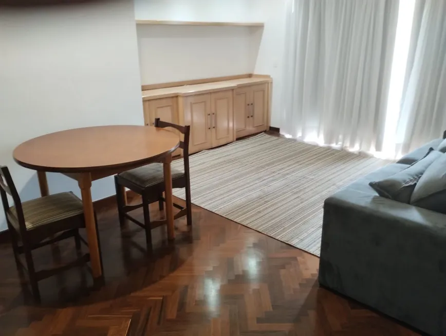 Foto 1 de Flat com 1 Quarto para alugar, 52m² em Pinheiros, São Paulo