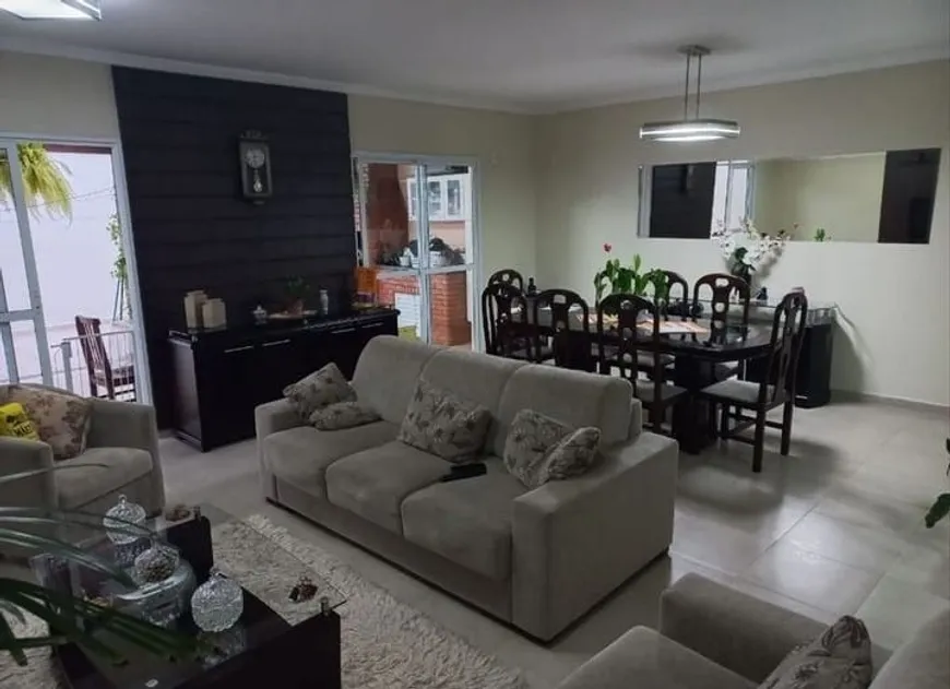 Foto 1 de Casa de Condomínio com 4 Quartos à venda, 150m² em Jardim São Luís, Suzano