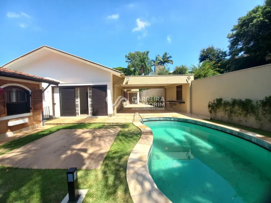 Foto 1 de Casa com 3 Quartos para alugar, 644m² em Jardim Marajoara, São Paulo