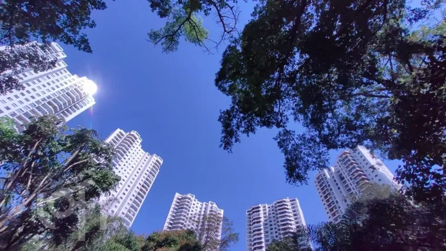 Foto 1 de Apartamento com 4 Quartos à venda, 310m² em Campo Grande, São Paulo