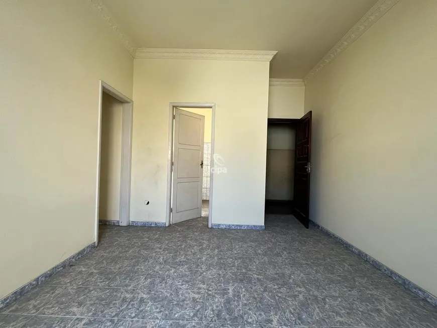 Foto 1 de Apartamento com 1 Quarto à venda, 44m² em  Vila Valqueire, Rio de Janeiro