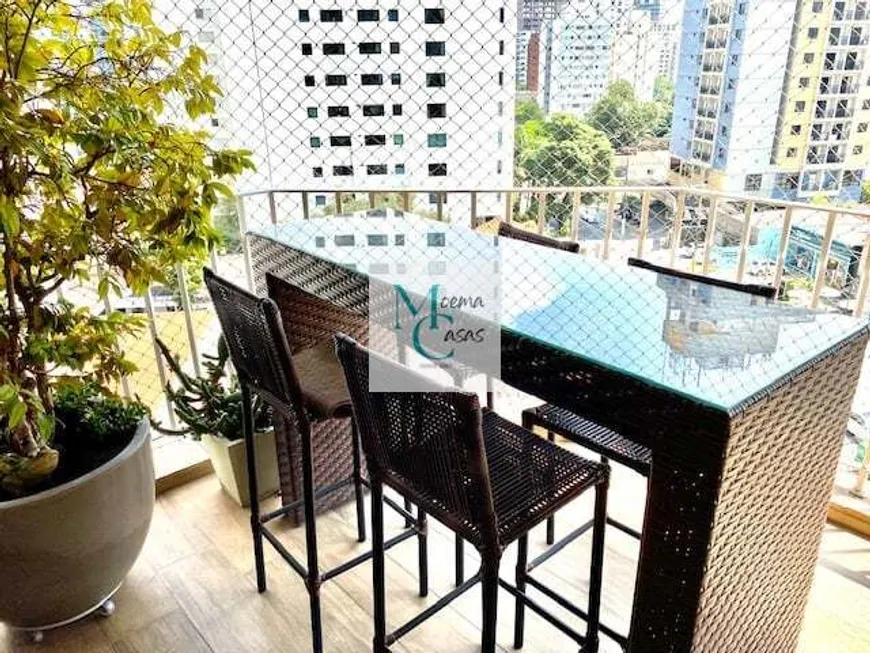 Foto 1 de Apartamento com 3 Quartos à venda, 177m² em Moema, São Paulo