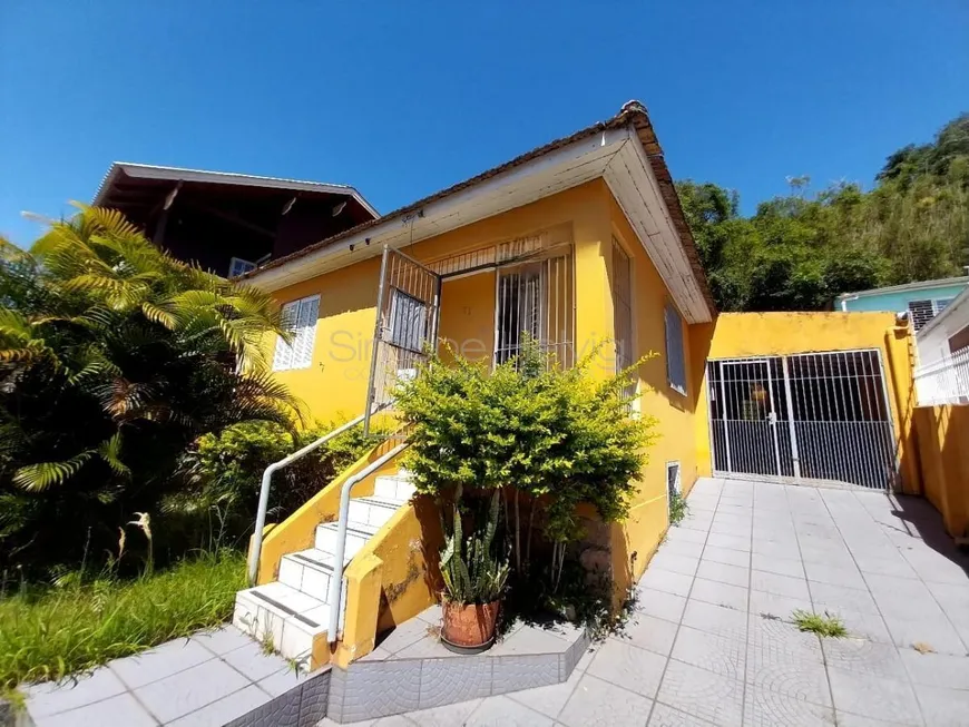Foto 1 de Casa com 2 Quartos à venda, 320m² em Centro, Guaíba