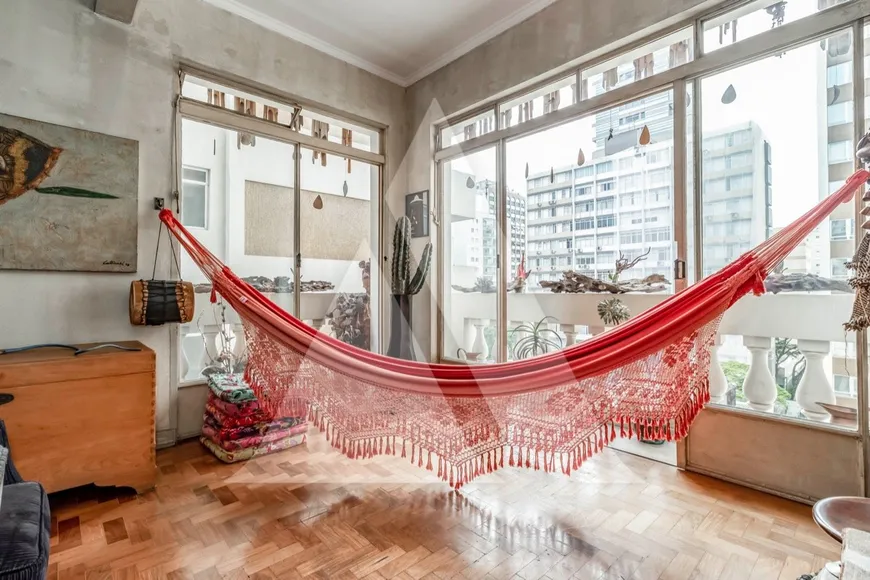 Foto 1 de Apartamento com 4 Quartos à venda, 251m² em Jardins, São Paulo