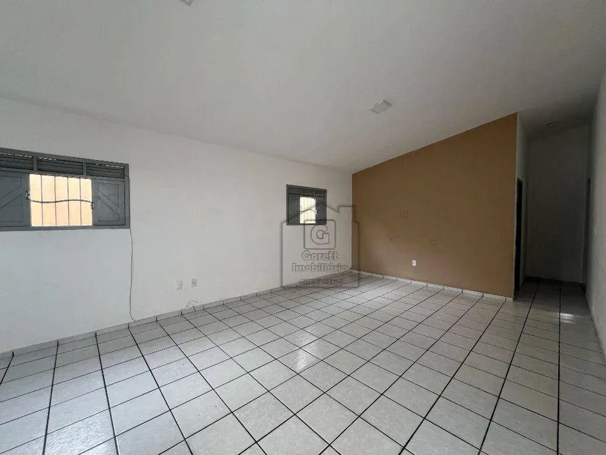 Foto 1 de Casa com 3 Quartos para alugar, 105m² em Vida Nova, Parnamirim