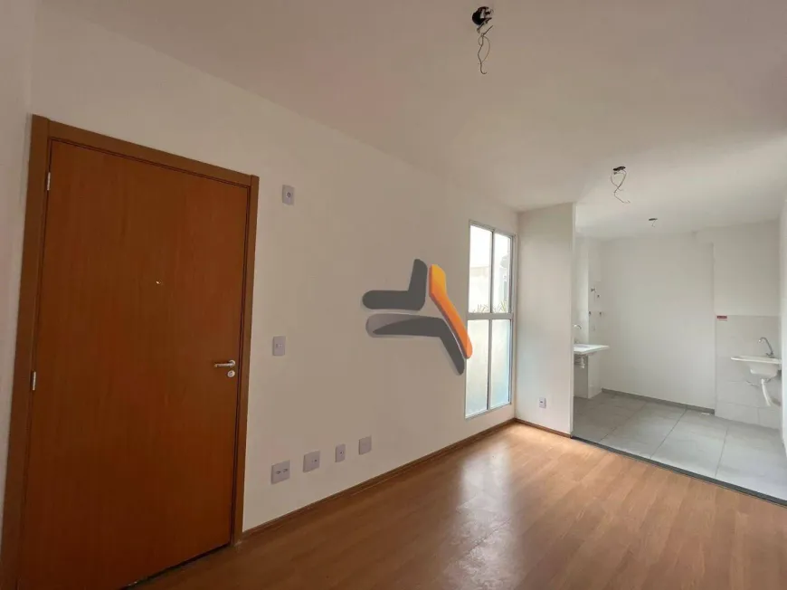 Foto 1 de Apartamento com 2 Quartos à venda, 40m² em Olaria, Salto