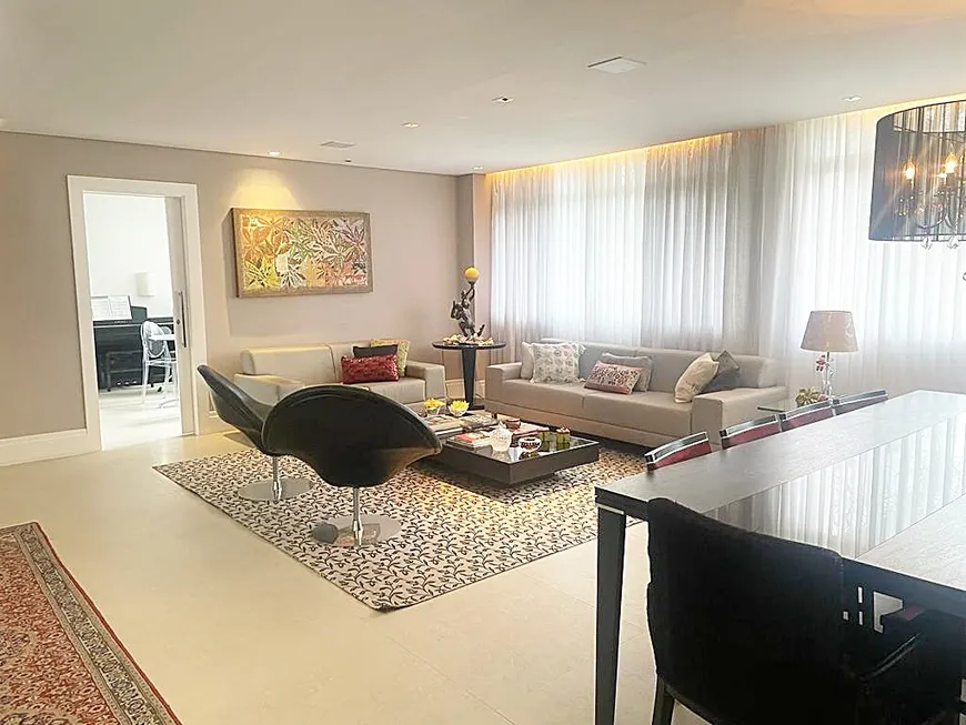 Foto 1 de Apartamento com 4 Quartos à venda, 290m² em Comiteco, Belo Horizonte