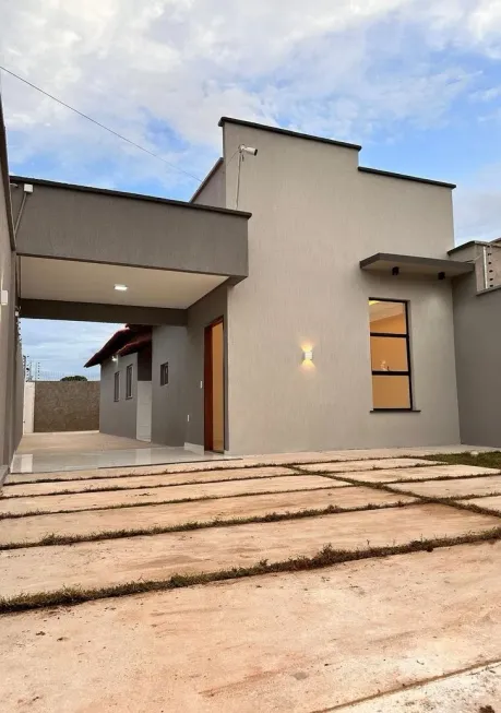 Foto 1 de Casa com 3 Quartos à venda, 145m² em Papagaio, Feira de Santana