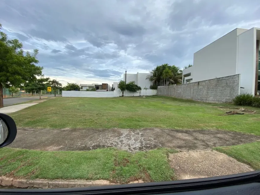 Foto 1 de Lote/Terreno à venda, 778m² em Ribeirão do Lipa, Cuiabá