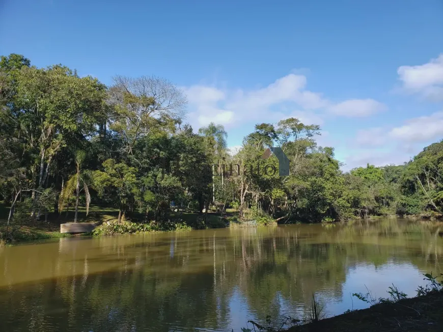 Foto 1 de Fazenda/Sítio com 3 Quartos à venda, 300m² em Moinho, Campo Limpo Paulista