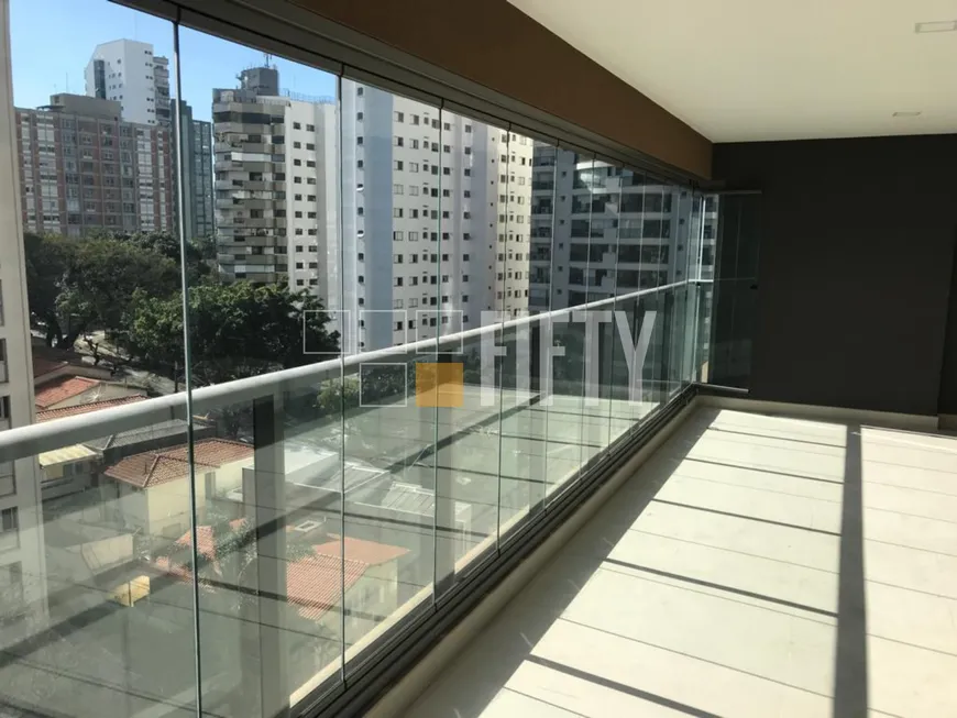 Foto 1 de Apartamento com 3 Quartos à venda, 143m² em Campo Belo, São Paulo