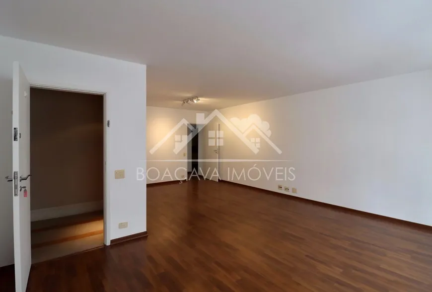 Foto 1 de Apartamento com 3 Quartos à venda, 131m² em Jardim Paulista, São Paulo