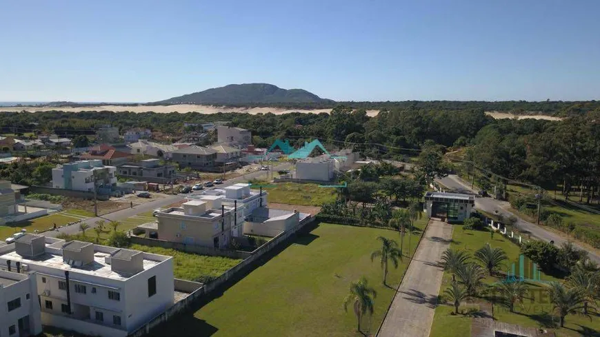 Foto 1 de Lote/Terreno à venda, 400m² em Ingleses do Rio Vermelho, Florianópolis