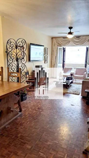 Foto 1 de Apartamento com 3 Quartos à venda, 203m² em Gonzaga, Santos