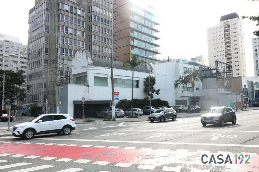 Foto 1 de Ponto Comercial para alugar, 544m² em Jardim Europa, São Paulo