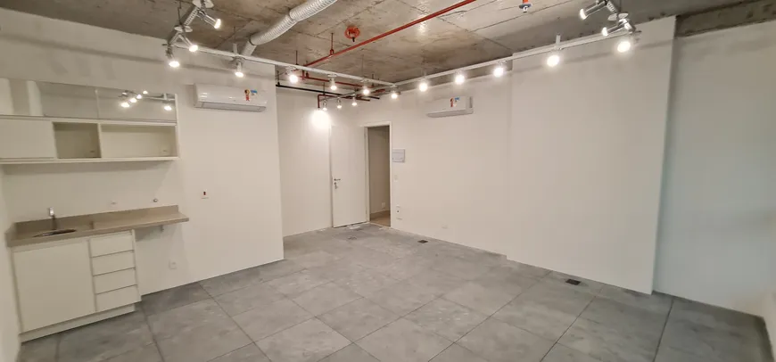 Foto 1 de Sala Comercial para alugar, 36m² em Consolação, São Paulo