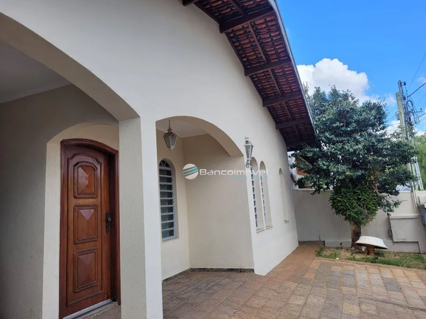 Foto 1 de Casa com 4 Quartos à venda, 241m² em Jardim Chapadão, Campinas