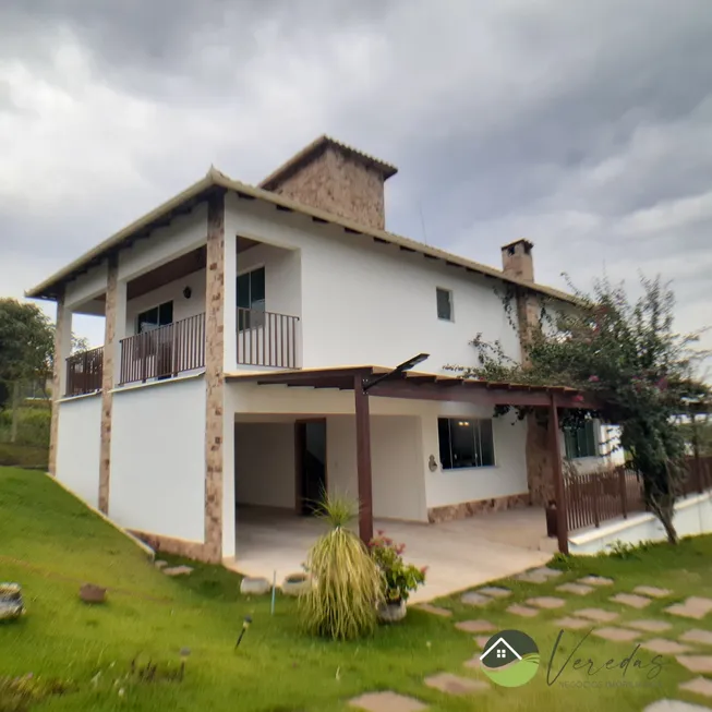 Foto 1 de Casa de Condomínio com 4 Quartos à venda, 400m² em Condominio Gran Royalle, Brumadinho