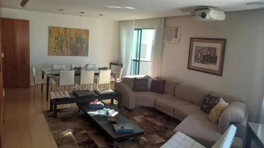 Foto 1 de Apartamento com 4 Quartos à venda, 180m² em Sion, Belo Horizonte