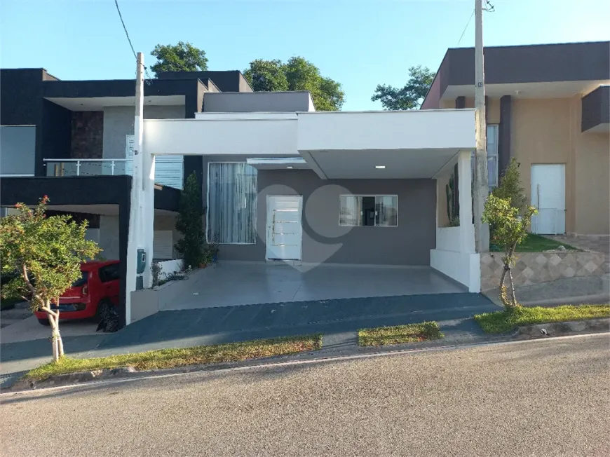 Foto 1 de Casa de Condomínio com 2 Quartos à venda, 100m² em Horto Florestal, Sorocaba