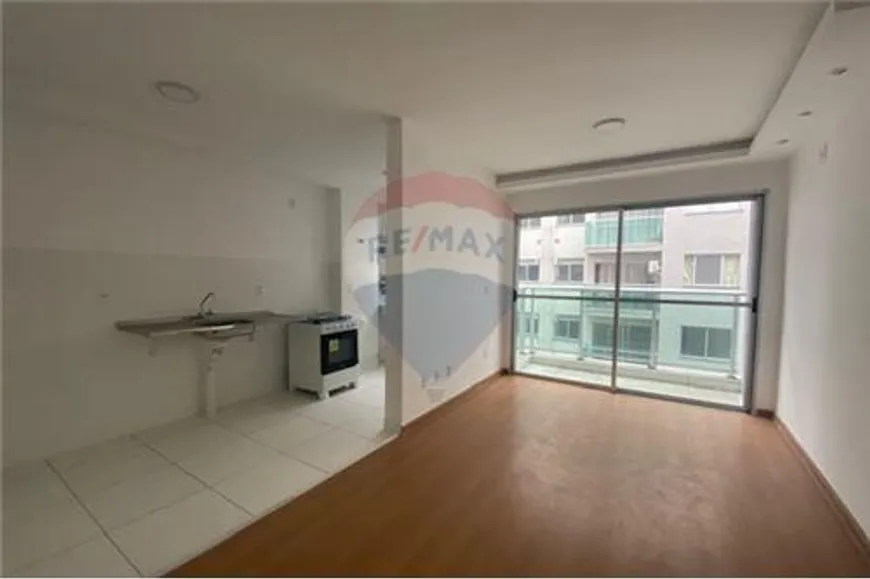 Foto 1 de Apartamento com 2 Quartos à venda, 47m² em Pechincha, Rio de Janeiro