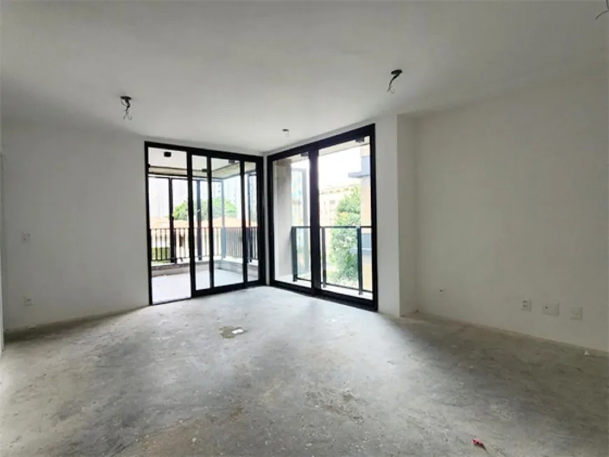 Foto 1 de Apartamento com 3 Quartos à venda, 128m² em Sumarezinho, São Paulo