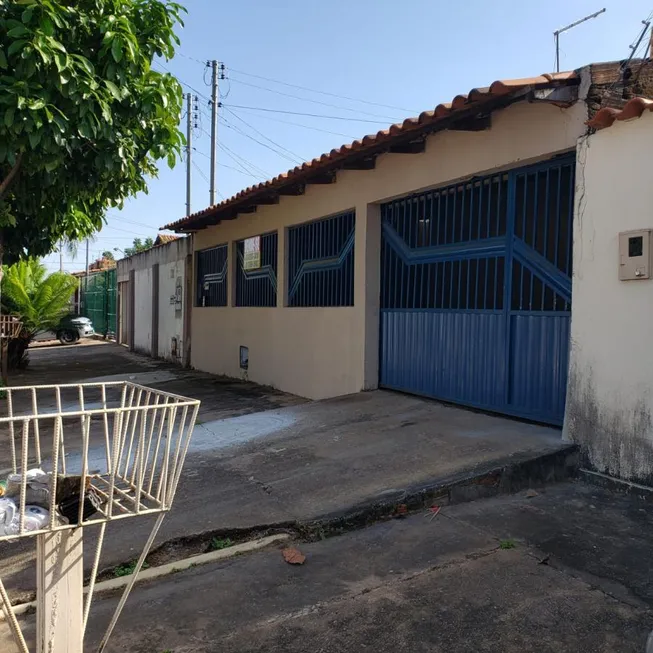 Foto 1 de Casa com 2 Quartos à venda, 300m² em Jardim Buriti Sereno, Aparecida de Goiânia