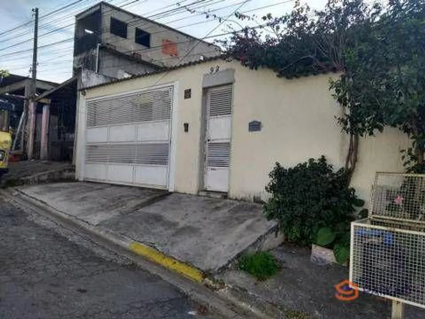 Foto 1 de Casa com 3 Quartos à venda, 196m² em Jardim Casa Branca, Suzano