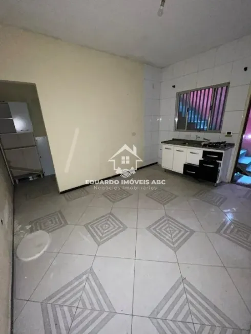 Foto 1 de Casa com 1 Quarto para alugar, 39m² em Alvarenga, São Bernardo do Campo