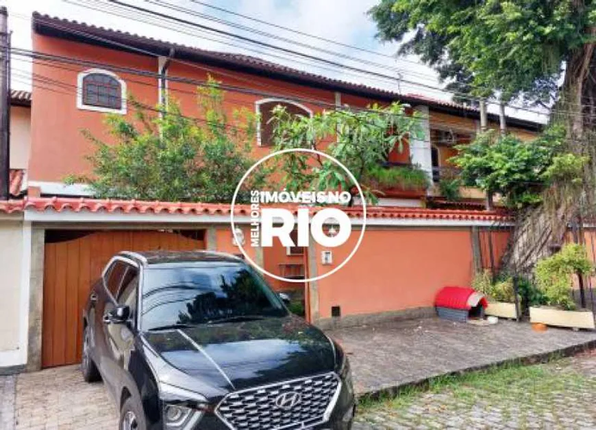 Foto 1 de Casa de Condomínio com 3 Quartos à venda, 200m² em Freguesia- Jacarepaguá, Rio de Janeiro