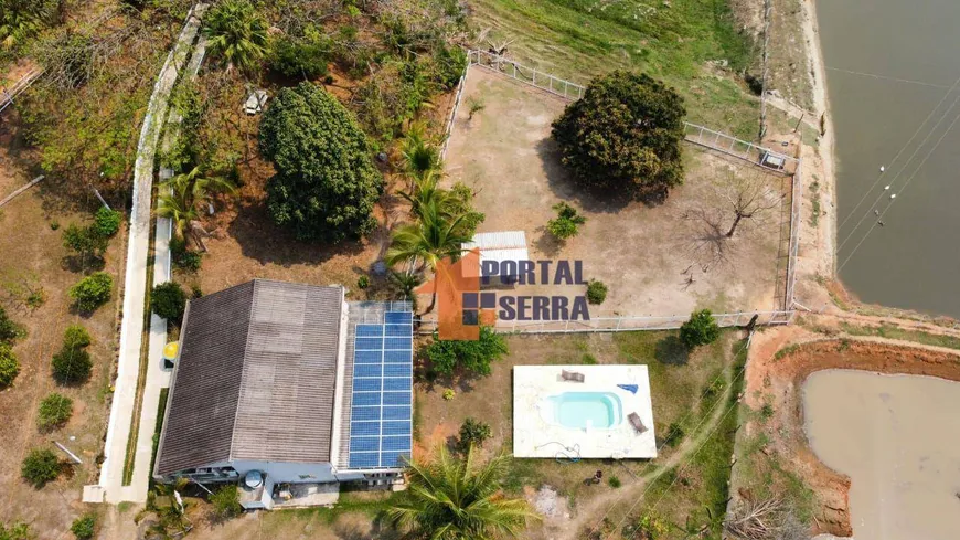 Foto 1 de Fazenda/Sítio com 3 Quartos à venda, 216000m² em , Além Paraíba