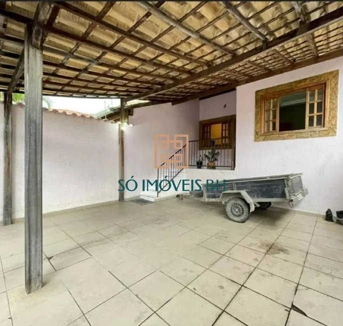 Foto 1 de Casa com 3 Quartos à venda, 130m² em Santa Amélia, Belo Horizonte