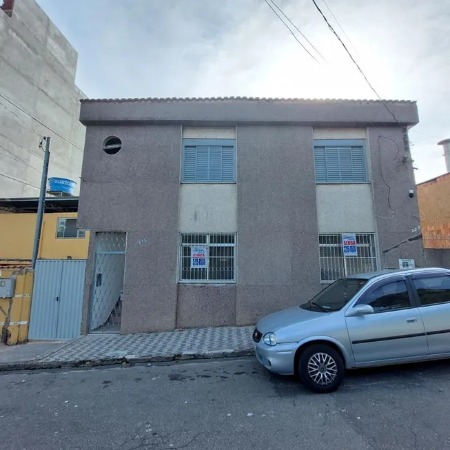 Foto 1 de Sobrado com 3 Quartos para alugar, 78m² em São Mateus, Juiz de Fora