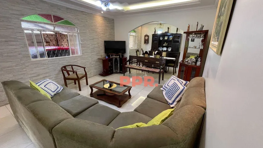 Foto 1 de Casa com 5 Quartos à venda, 280m² em Vila Nova Vista, Sabará