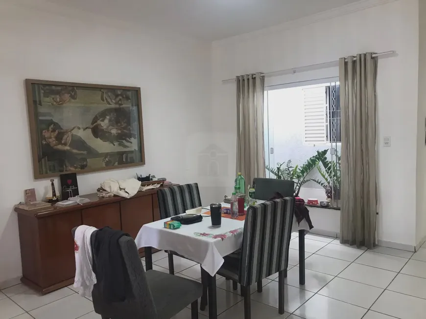 Foto 1 de Casa com 3 Quartos à venda, 200m² em Pampulha, Uberlândia