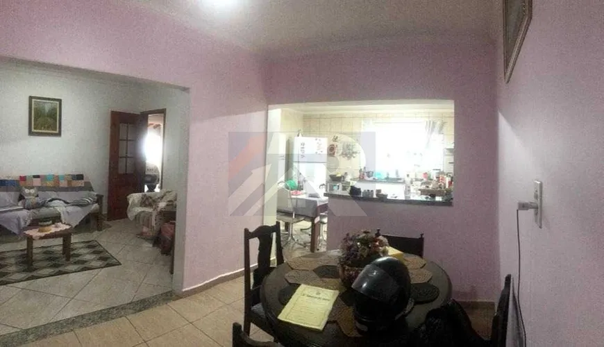 Foto 1 de Casa com 4 Quartos à venda, 200m² em Vila Nova, Rio Claro