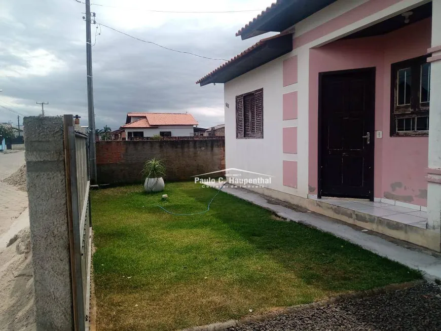 Foto 1 de Casa com 2 Quartos à venda, 92m² em Polícia Rodoviária, Araranguá