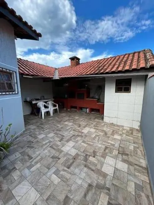 Foto 1 de Casa com 2 Quartos à venda, 55m² em Nossa Senhora do Sion, Itanhaém